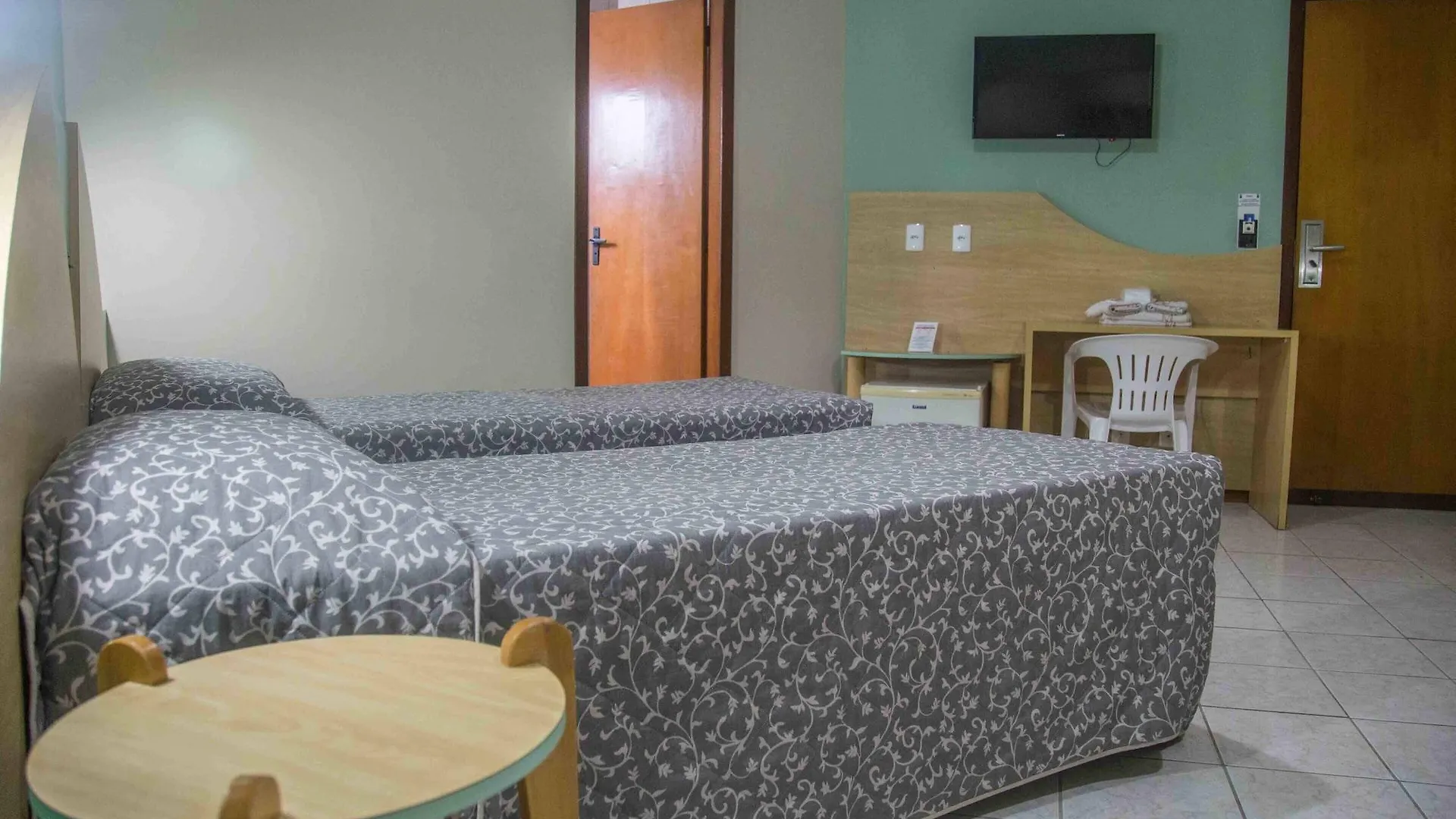 Hotel Vieiras Balneário Camboriú 3*,  巴西